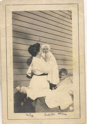 Sarah, Judith, Willy